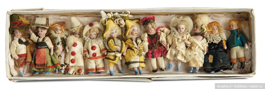 Комедия Дель Арте, женские маски