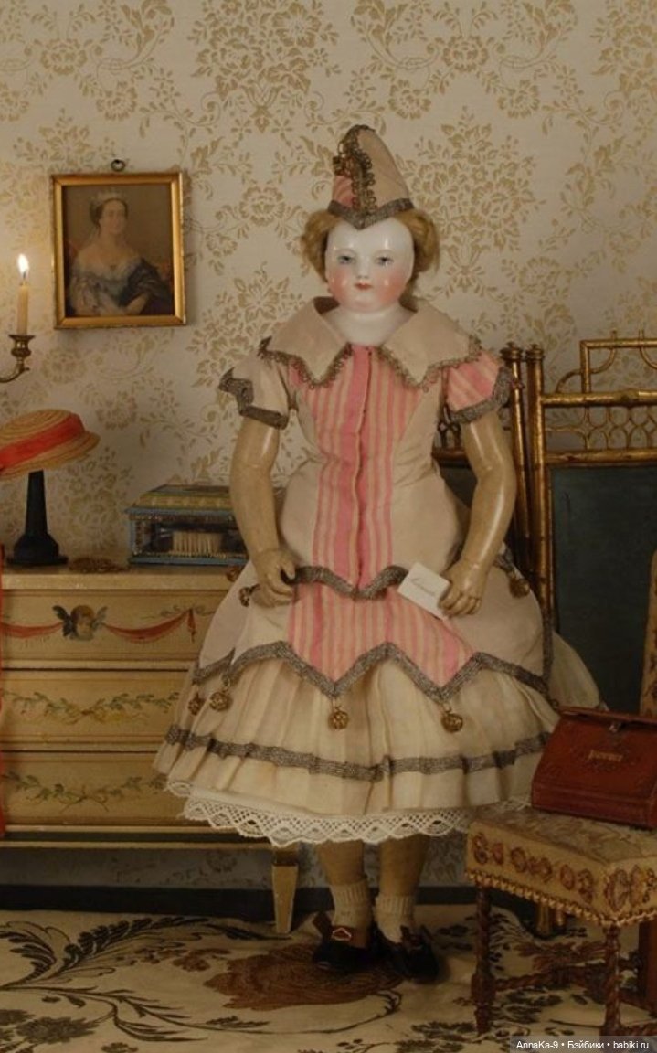 Комедия Дель Арте, женские маски