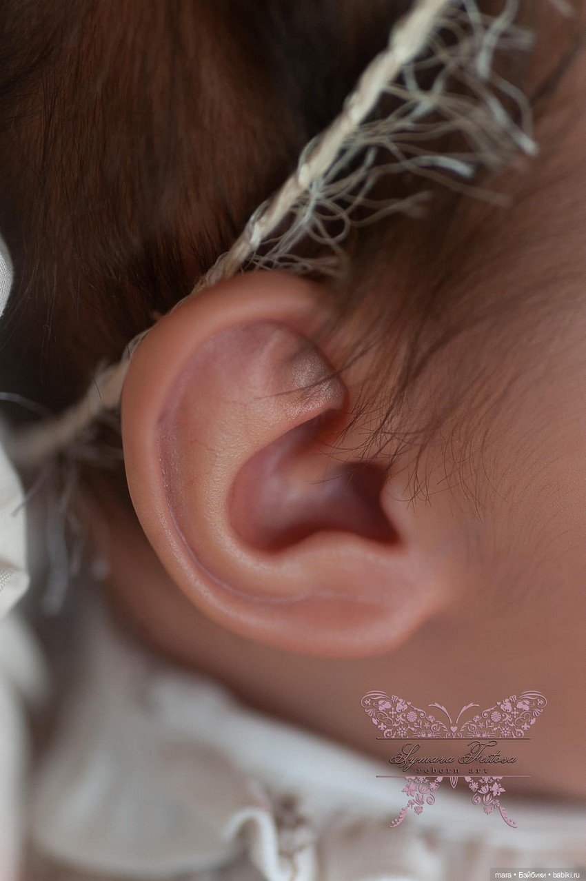 Felicity от скульптора Priscila Lopez, автор прототипа Symara Feitosa