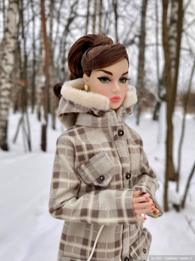 Зимняя прогулка Poppy Parker