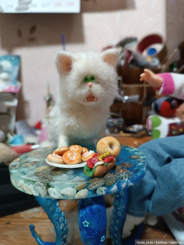 Очень преочень голодный бедняжка (фото 8)