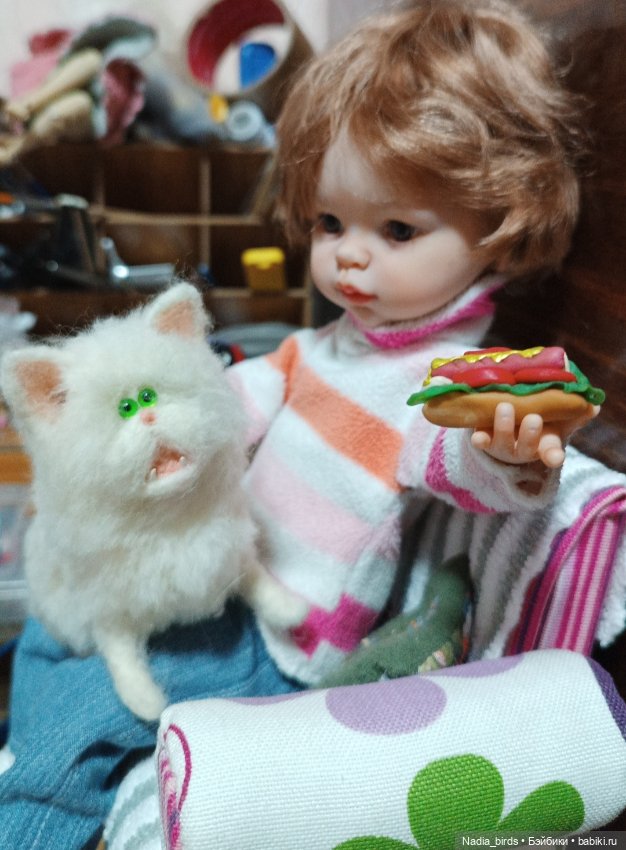 Очень преочень голодный бедняжка (фото 4)