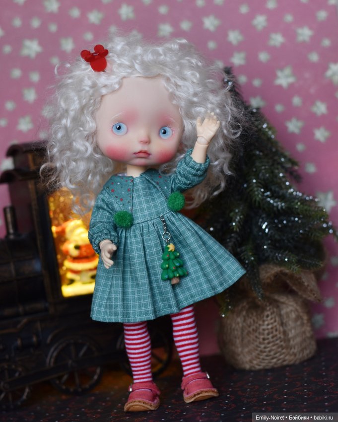 Новогодняя Луна — ООАК и репейнт игровых кукол: Bratz (фото 4)