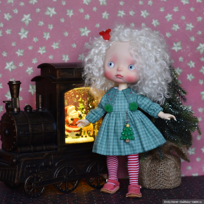 Новогодняя Луна — ООАК и репейнт игровых кукол: Bratz (фото 5)