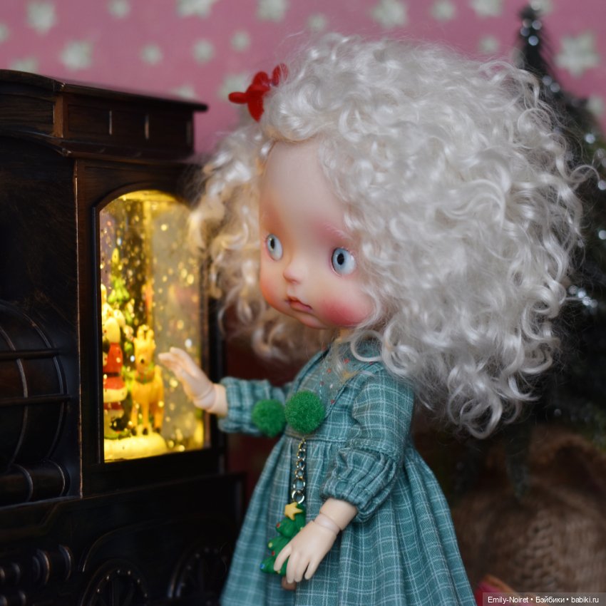 Новогодняя Луна — ООАК и репейнт игровых кукол: Bratz (фото 9)
