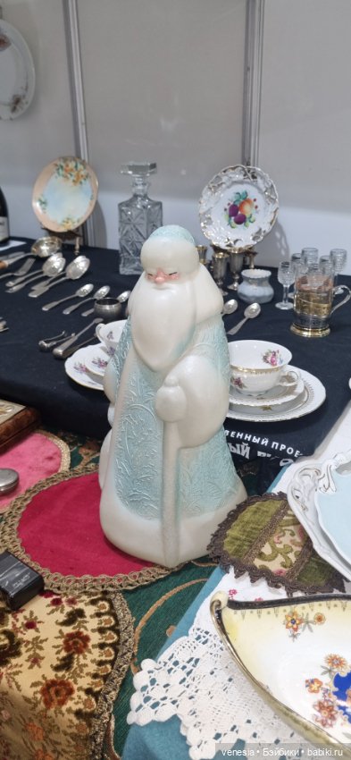Куколки и статуэтки на Тишинке (фото 6)