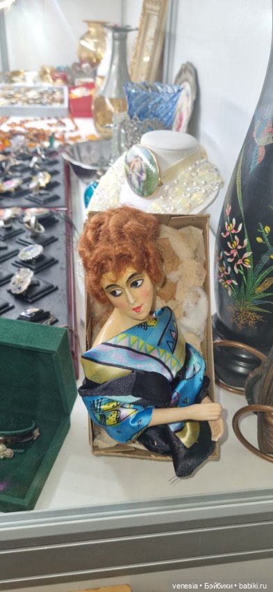 Куколки и статуэтки на Тишинке (фото 10)