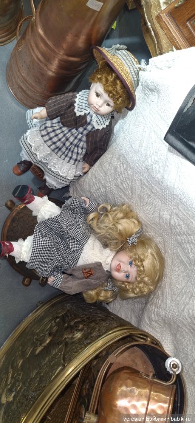 Куколки и статуэтки на Тишинке (фото 7)