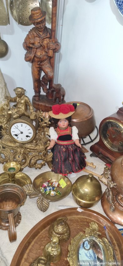 Куколки и статуэтки на Тишинке (фото 8)