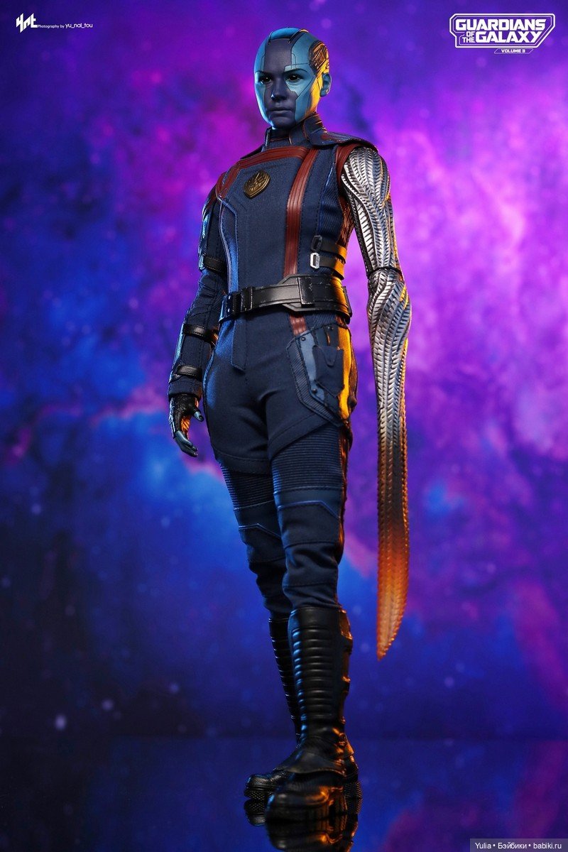 Фигурка Небулы - Hot Toys (фото 3)