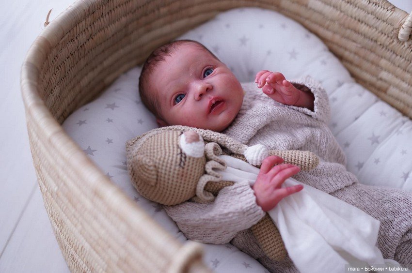 Mayven by Viviane Aleluia, автор прототипа Alexa Calvo