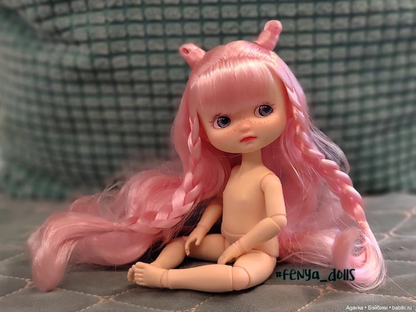 Чтобы не болталась голова. Гибриды с телом Monst