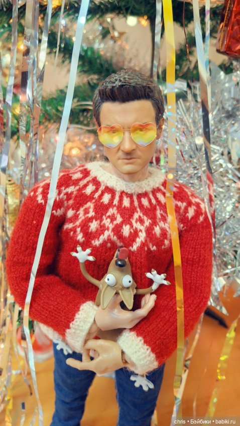 Новогодний Клинт — Коллекционные фигурки Hot Toys (Хот Тойс) 1:6: фото