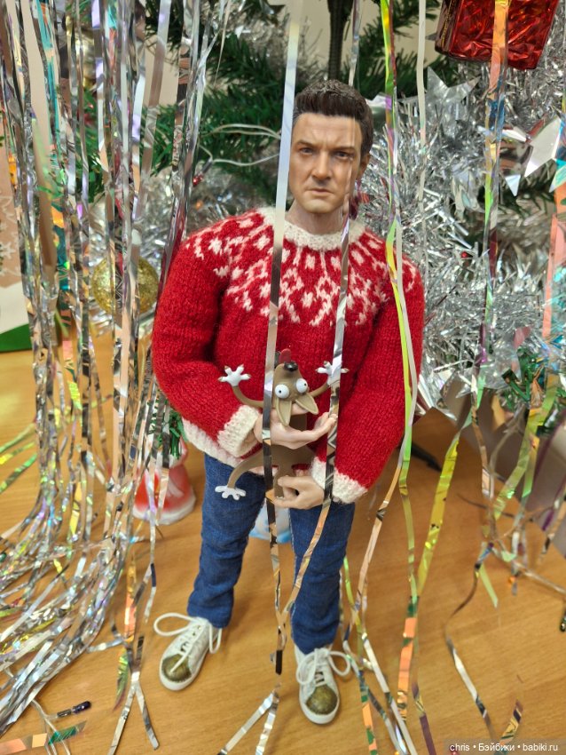 Новогодний Клинт — Коллекционные фигурки Hot Toys (Хот Тойс) 1:6: фото (фото 7)