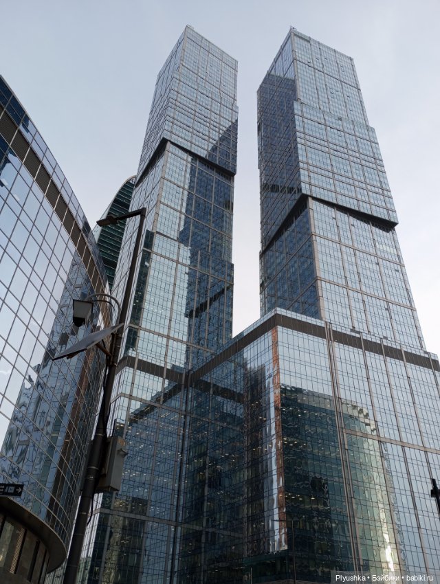 Лили и Москва Сити — Фэшн (фото 8)