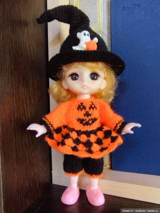 Парад карнавальных костюмов для баболей 15 см