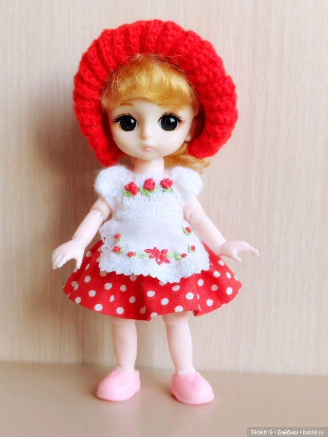 Парад карнавальных костюмов для баболей 15 см