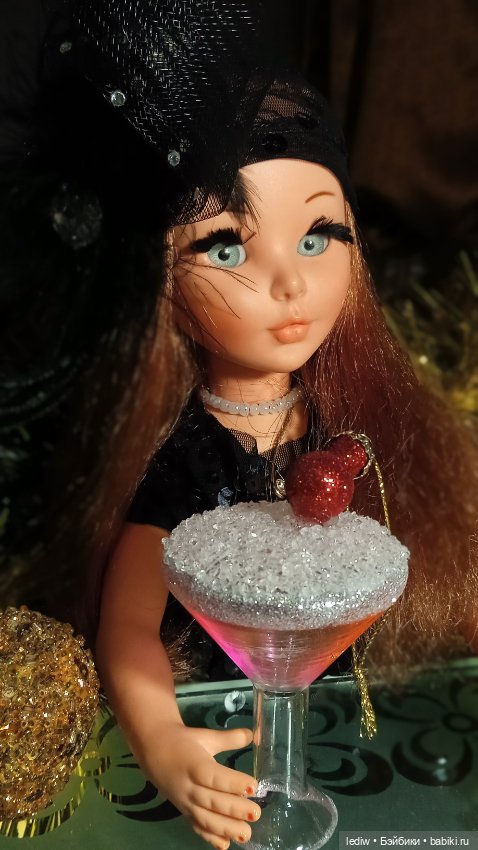 Новая жизнь старых кукол. Девушка Бонда. Рождество