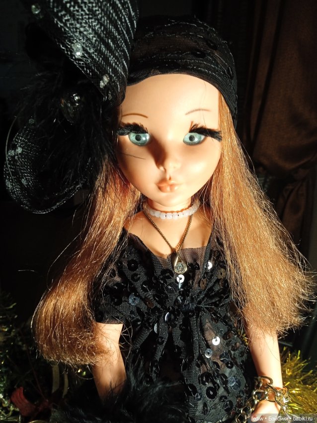 Новая жизнь старых кукол. Девушка Бонда. Рождество