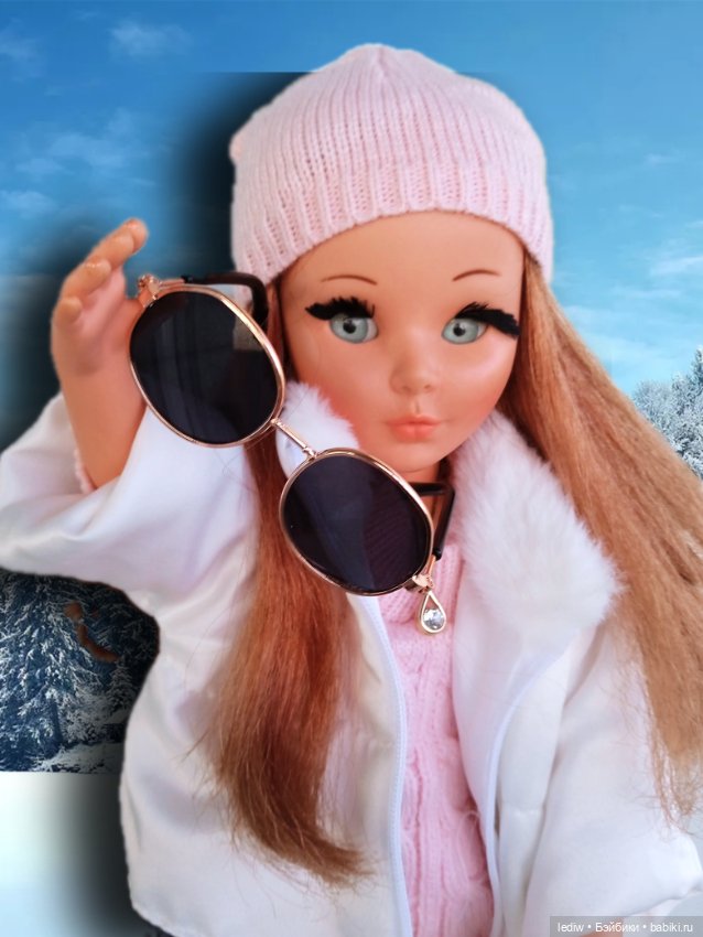 Новая жизнь старых кукол. Девушка Бонда. Рождество (фото 2)