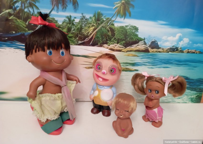 Пляжницы и другие интересные винтажные куклы