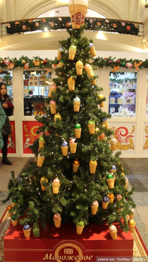 ГУМ. Парад елок -2024 — Новый год и Рождество: праздничные фото кукол (фото 8)