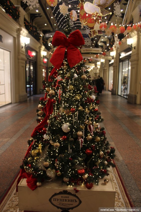 ГУМ. Парад елок -2024 — Новый год и Рождество: праздничные фото кукол