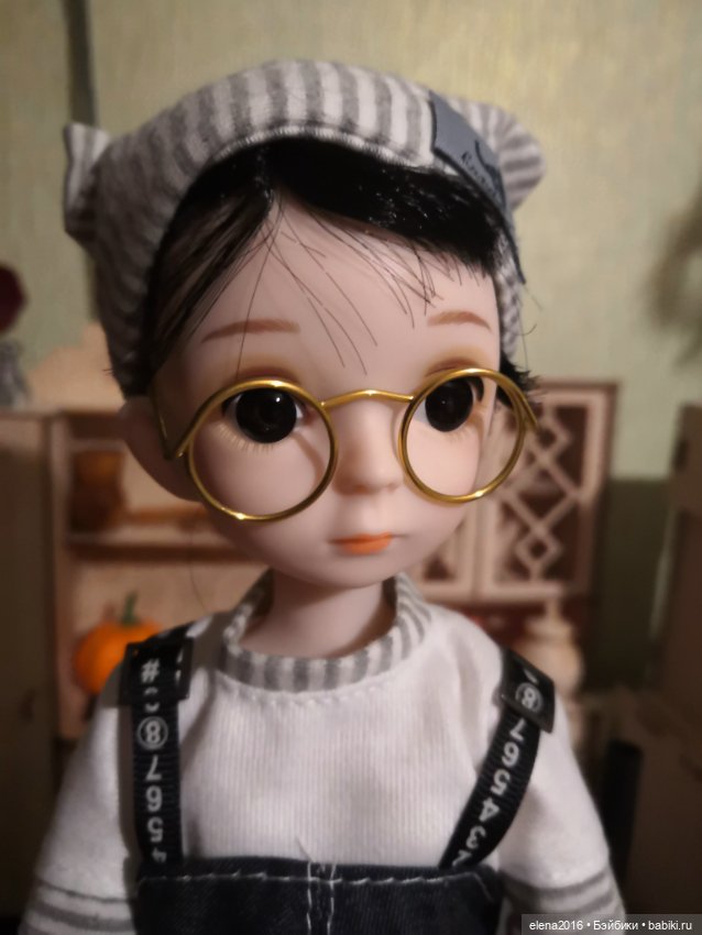 Очкариков много не бывает (фото 2)