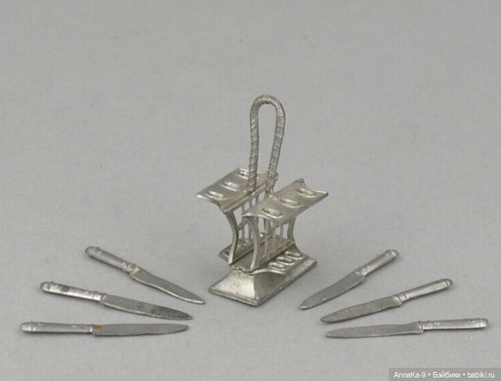 Антикварная миниатюра, куханная утварь