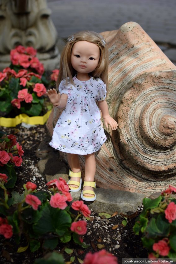 Прогулка по Кабардинке — Куклы Paola Reina (Паола Рейна): новинки (фото 3)