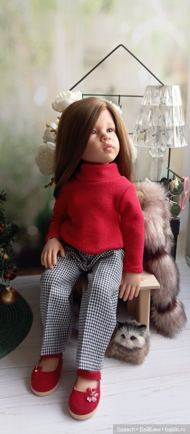 Девочка в красном, ты так прекрасна