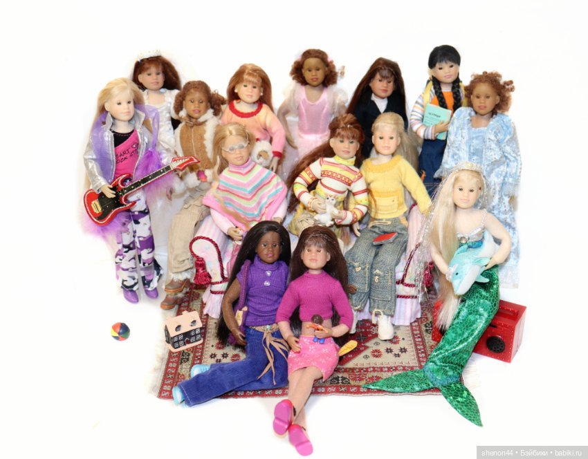 Собрала всю коллекцию — Коллекции игровых кукол (Playline): фото полок
