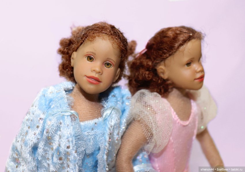 Собрала всю коллекцию — Коллекции игровых кукол (Playline): фото полок (фото 8)