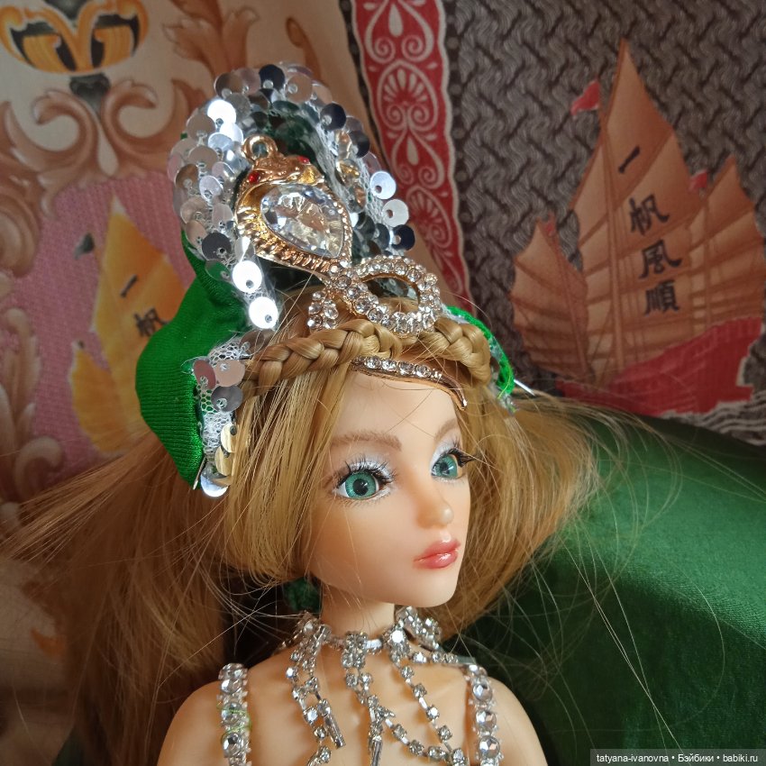 Наступает год Змеи , и пусть она несет удачу и добро