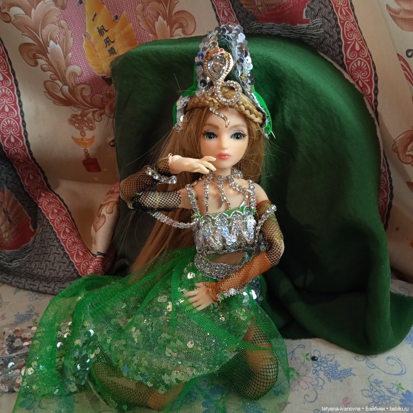 Наступает год Змеи , и пусть она несет удачу и добро