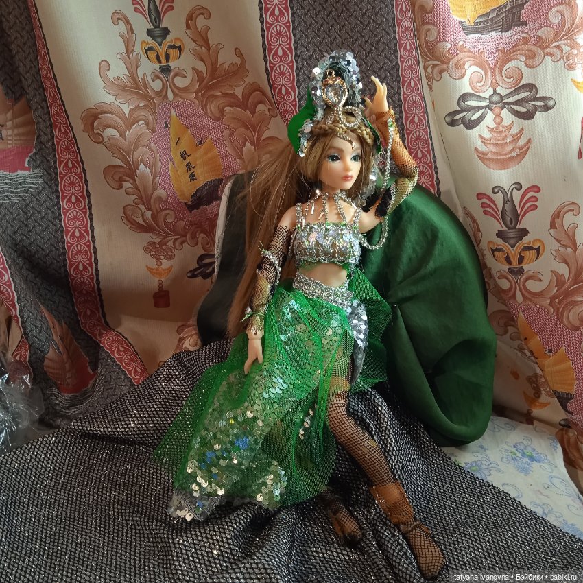 Наступает год Змеи , и пусть она несет удачу и добро