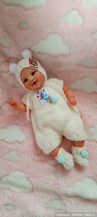Повязушки для маленьких кукол за последние месяцы
