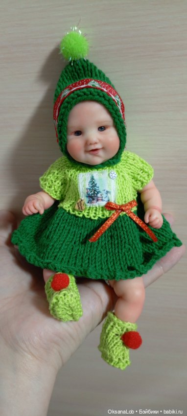 Повязушки для маленьких кукол за последние месяцы