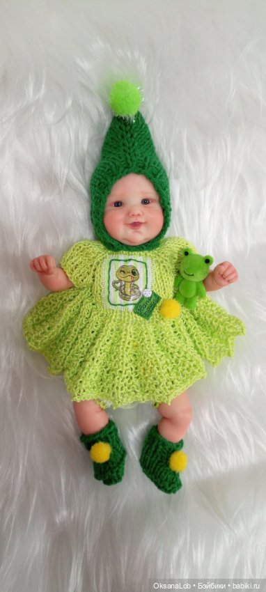 Повязушки для маленьких кукол за последние месяцы