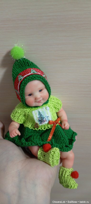 Повязушки для маленьких кукол за последние месяцы