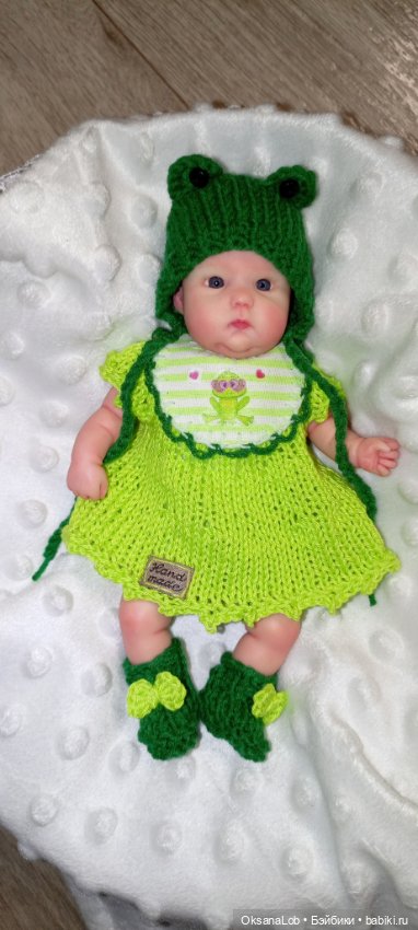 Повязушки для маленьких кукол за последние месяцы