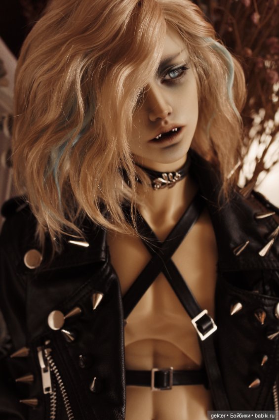 𝕬𝖇𝖎𝖌𝖆𝖎𝖑 🥀 𝖁𝖆𝖒𝖕𝖎𝖗𝖊 𝖜𝖍𝖔 𝖈𝖔𝖓𝖖𝖚𝖊𝖗𝖊𝖉 𝖙𝖍𝖊 𝖘𝖚𝖓 (фото 2)