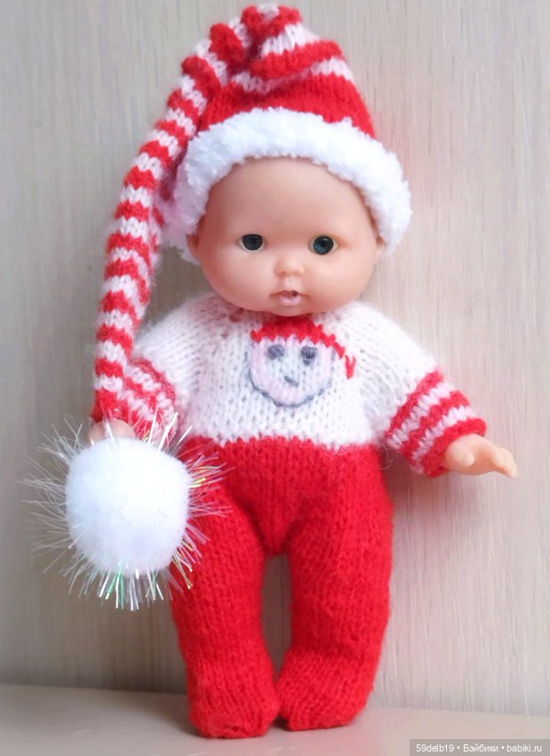 Новогодний наряд для пупсика 12 см из фикспрайса (фото 3)