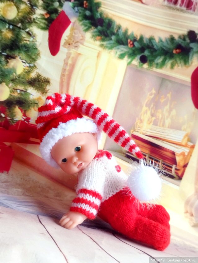 Новогодний наряд для пупсика 12 см из фикспрайса (фото 5)