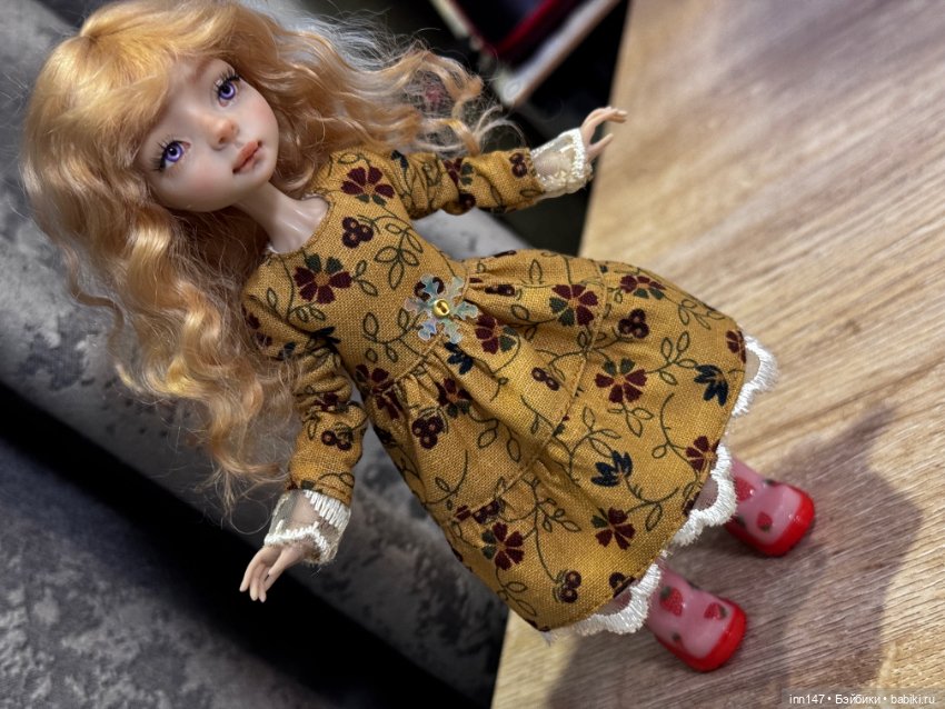 Жу пришла похвастать платьем (фото 3)