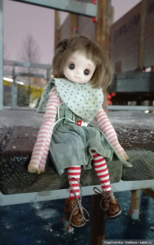 Когда берёшь с собой куклу просто так 😊 (фото 6)