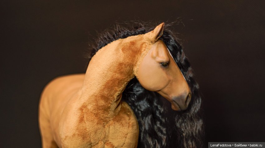 Коричневая лошадка 27 см в холке (фото 3)