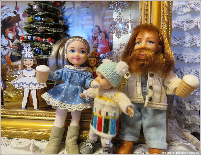 Первая "ёлка" Ирочки с папой и мамой (фото 2)