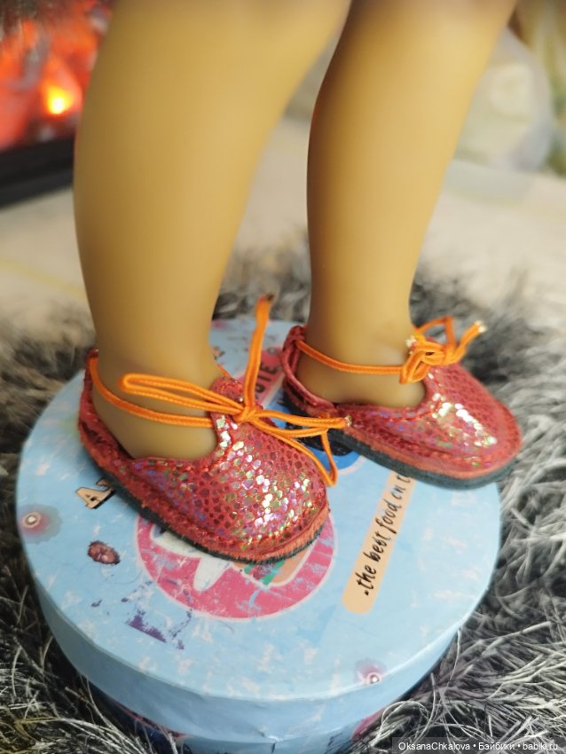 Обувь для разных кукол — Коллекции игровых кукол (Playline): фото полок (фото 4)