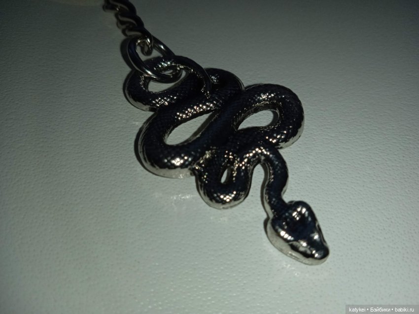 Дракончики передают год змейкам (фото 9)